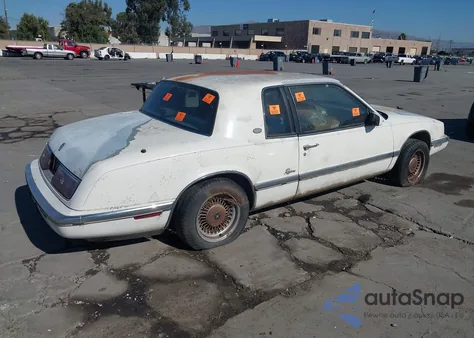 1990 Buick Riviera z USA, uszkodzony, nr VIN 1G4EZ13COLU416159